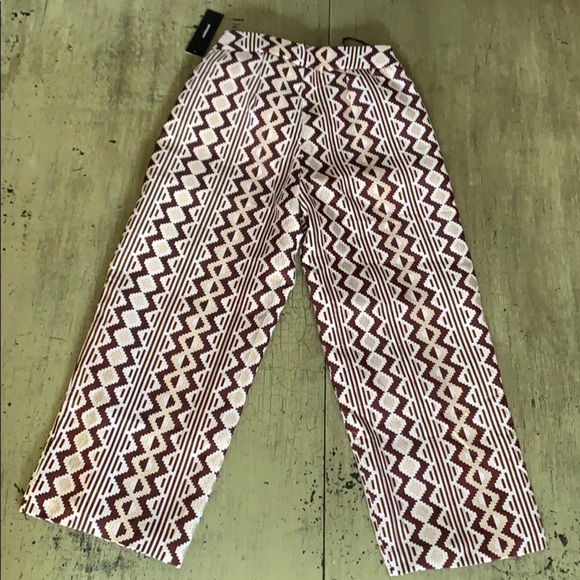 𝅺lulus Burgundy Multi Print Jacquard Culotte Pants - Picture 5 of 11